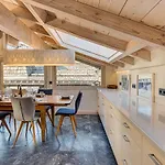 D'olivier - Alpes Travel - Les Praz Chalet