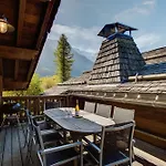 D'olivier - Alpes Travel - Les Praz Chalet *