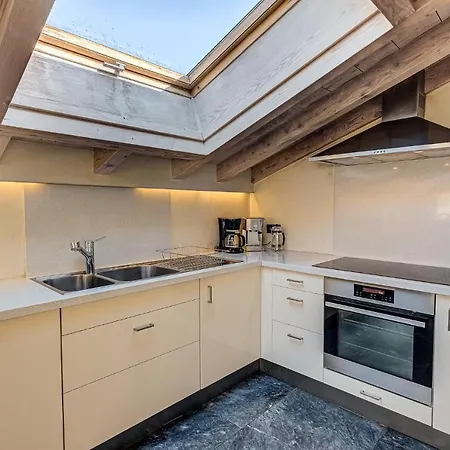 D'olivier, Alpes Agency, Les Praz, Chamonix, Sleeps 8