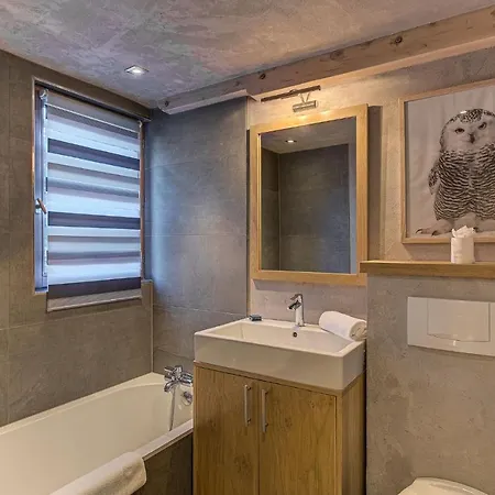 D'olivier, Alpes Agency, Les Praz, Chamonix, Sleeps 8 シャレー