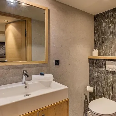 D'olivier, Alpes Agency, Les Praz, Chamonix, Sleeps 8 シャレー