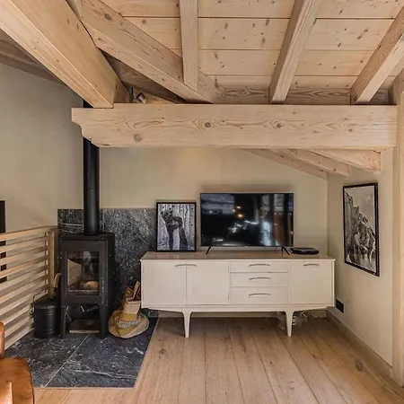 D'olivier, Alpes Agency, Les Praz, Chamonix, Sleeps 8 シャレー