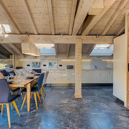 D'olivier, Alpes Agency, Les Praz, Chamonix, Sleeps 8 シャモニー