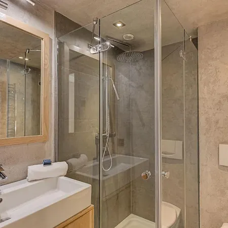 シャレー D'olivier, Alpes Agency, Les Praz, Chamonix, Sleeps 8