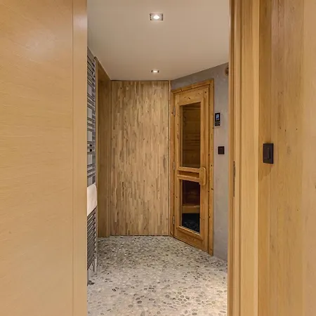 シャレー D'olivier, Alpes Agency, Les Praz, Chamonix, Sleeps 8 *